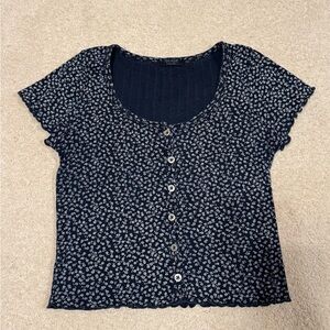Brandy Melville John Galt Floral Zelly Top Navy Blue Floral